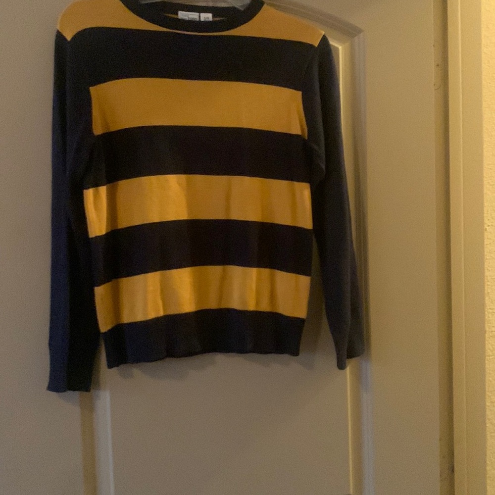 Navy/Yellow Gold Sweater
